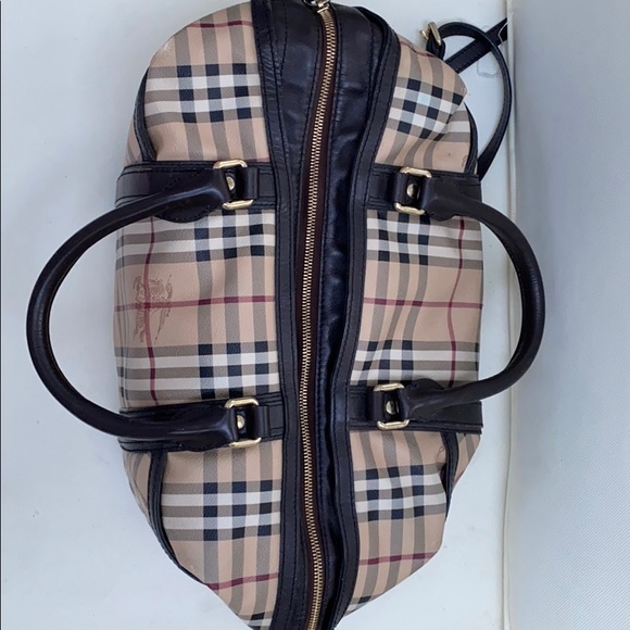 Authentic Burberry Diaper bag - Picture 2 of 4